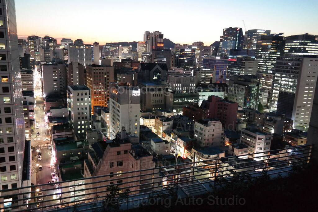 19th floor night view