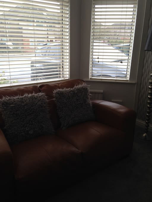 Comfortable - seating for 6