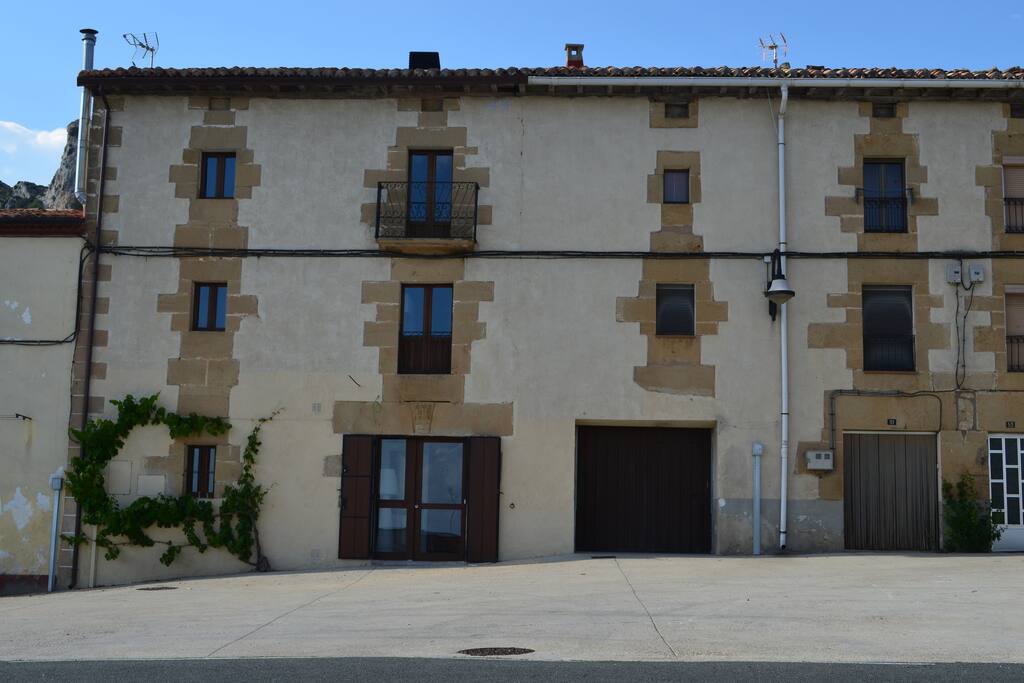 FACHADA PRINCIPAL