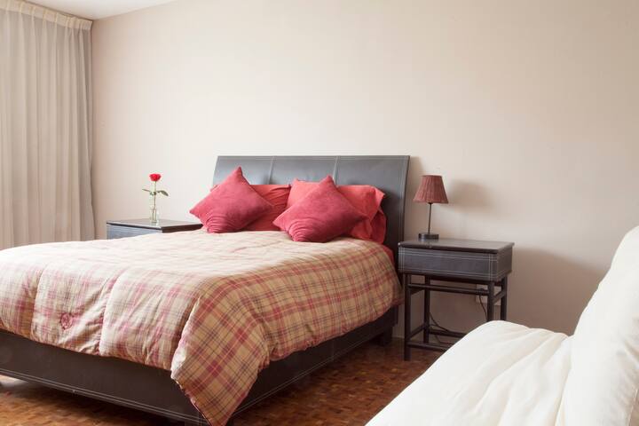 Bedroom near Santa Fe