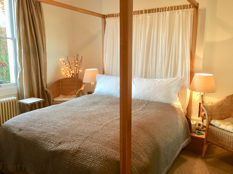 Quality bed & bedlinen