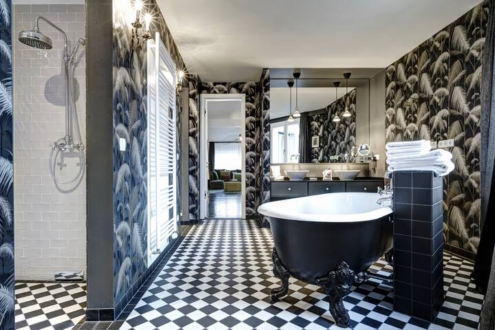 Gorki Penthouse 1 gallery image 4