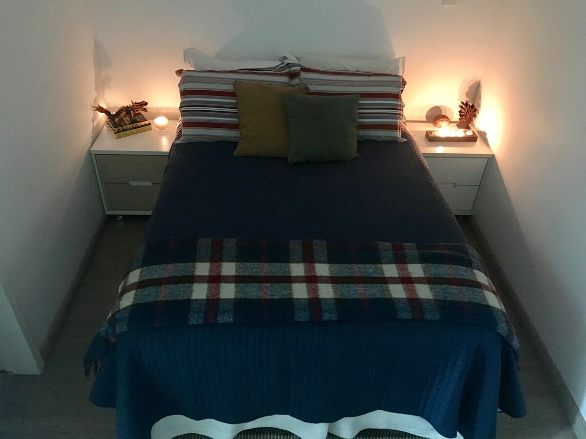 חדר שינה 1 - מיטה זוגית