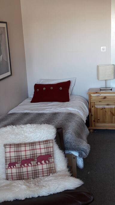 Comfortable single or double bed.