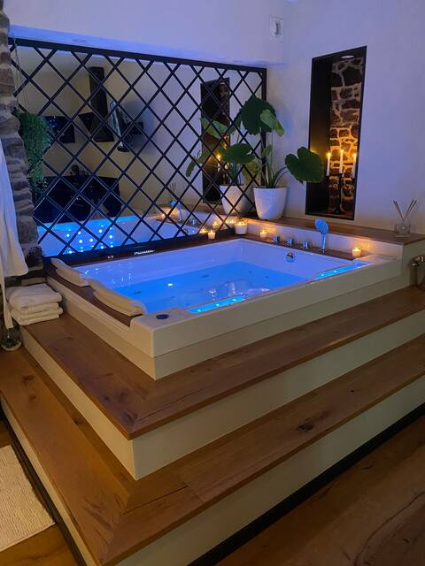 "La Parenthèse" Suite Private Jacuzzi