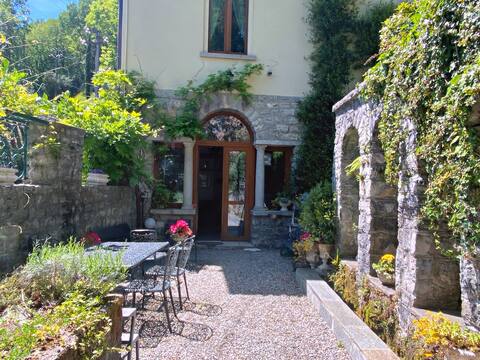 Villa with Lake Como Views