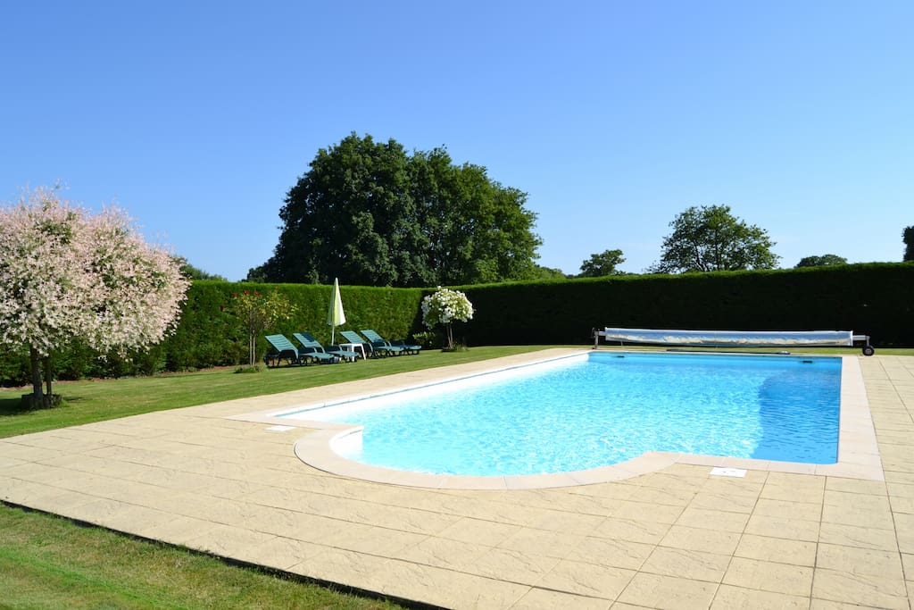 Heated pool