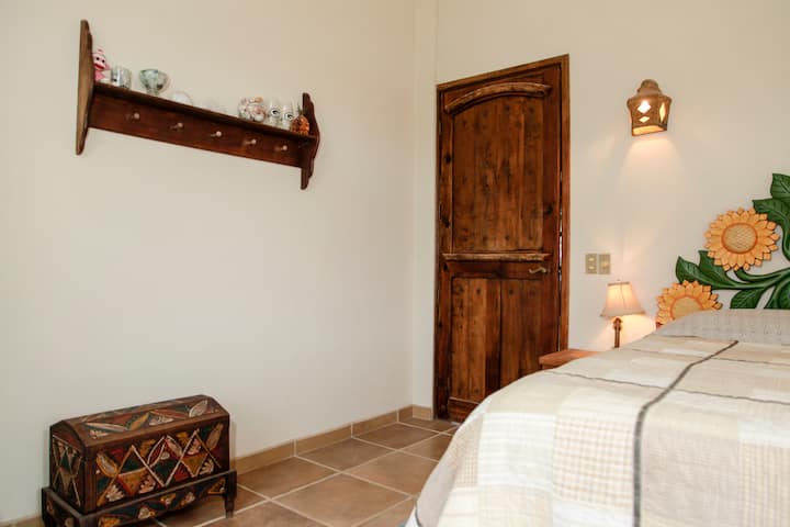 Chumba cha kulala cha pili kwenye ghorofa kuu