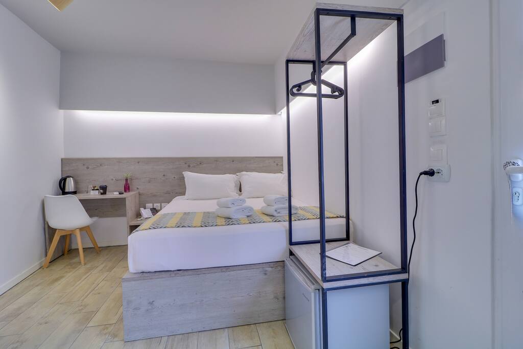 Economy double bed room