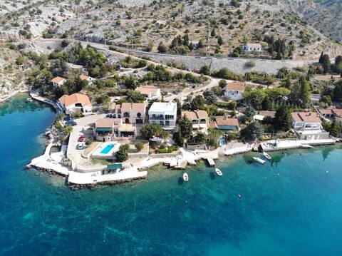 Holiday House Maretta