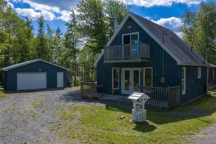 Chateau Bleu — Escape and Unwind with Nature - Cottages for Rent in  Windsor, Nova Scotia, Canada - Airbnb