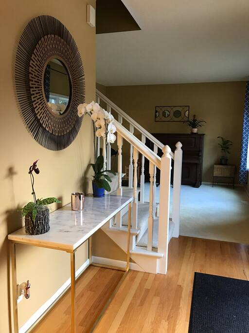 Front entry to Piano Sun room