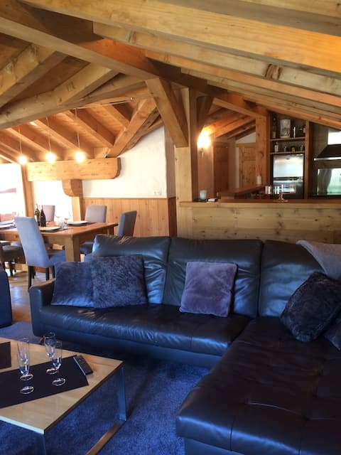 Top Airbnb: Very nice apartment for 8, Val d'Isère center. in Val D'isère