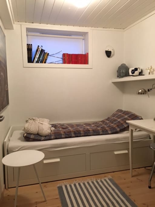 ground floor bedroom 2