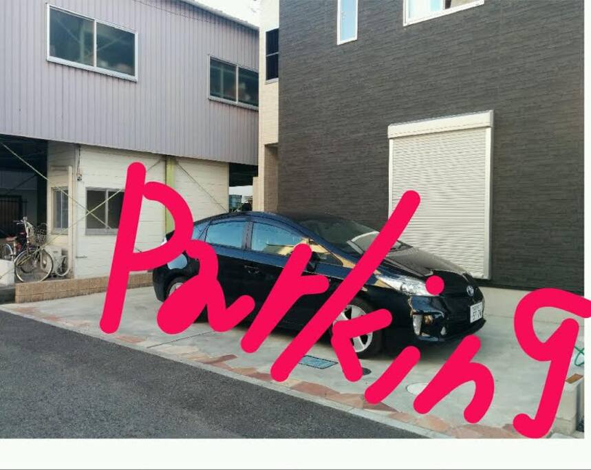 Yes. Parking is possible.
Thank you very much.
