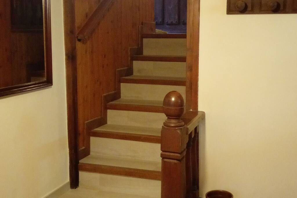 Entrance / Reception