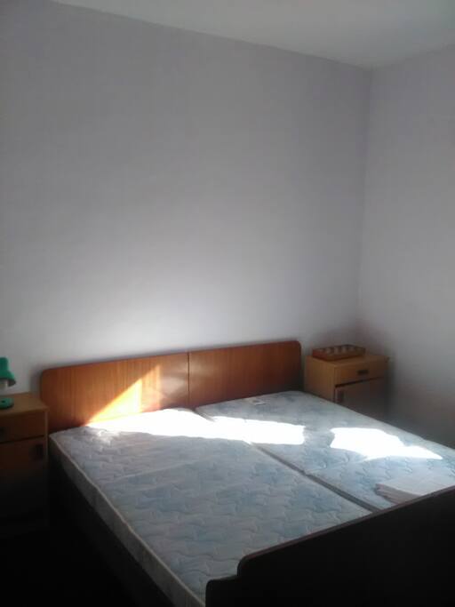 Sleeping room