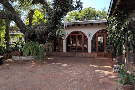 Colonial Villa with Pool in the Center of Town