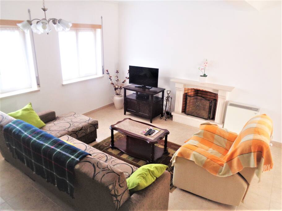 living room with LCD tv ,cable channels and wireless internet
