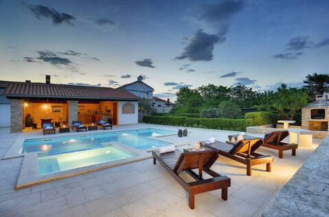 House Oleandar (7 - 9 persons)