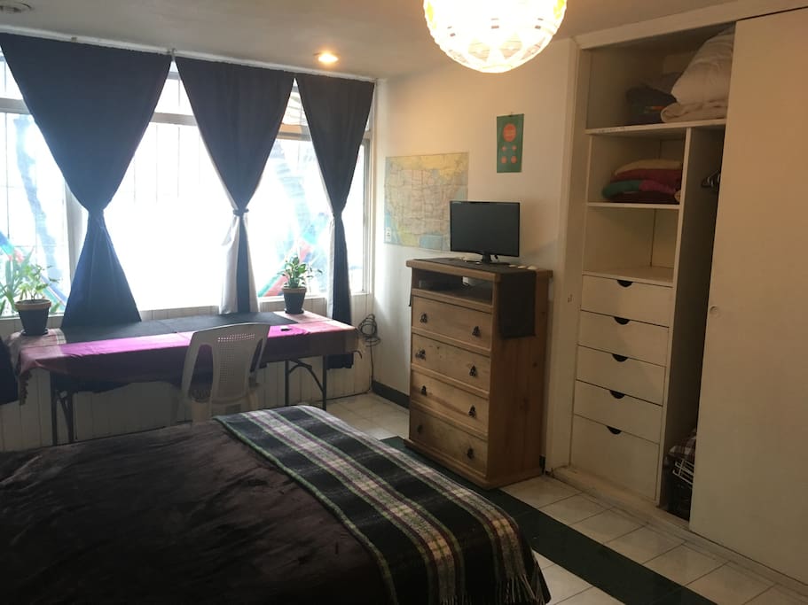 Your bedroom (3)