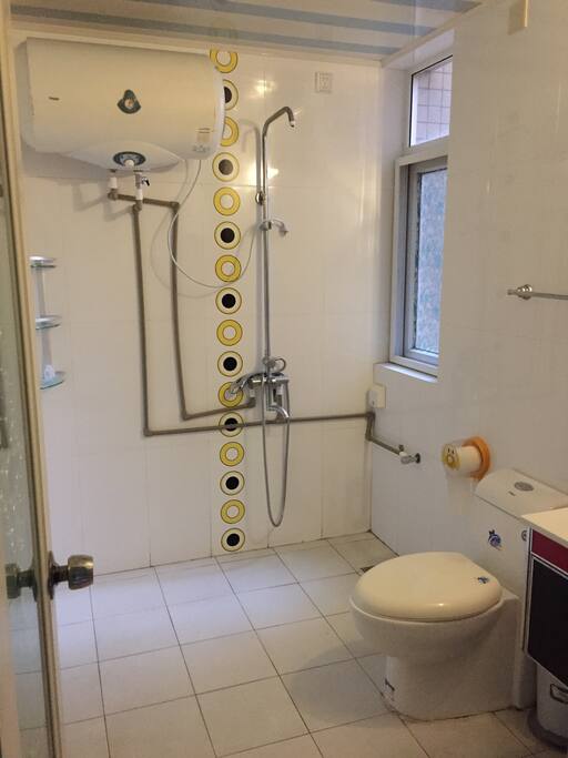 inbath toilet