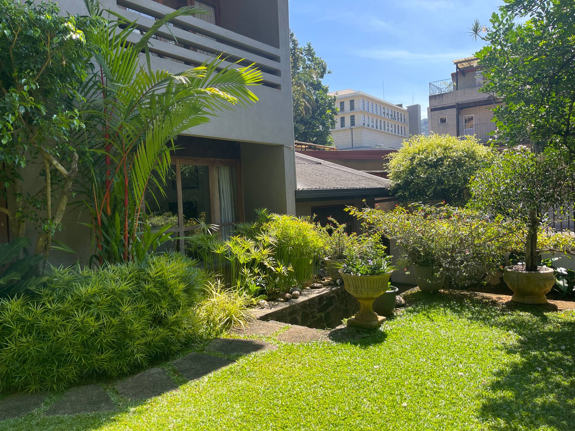 Kandy - Hill Capital City Hideout