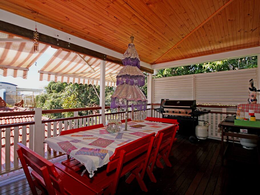 Room For Rent In Auchenflower Room For Rent In Auchenflower