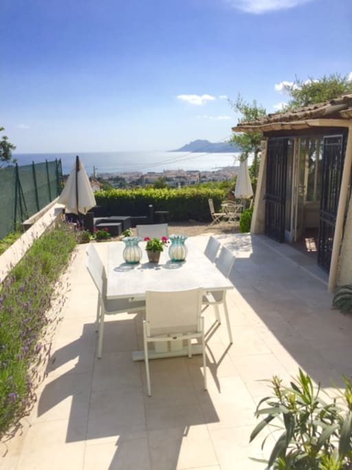 South facing terrace overlooks the Bay of Cannes