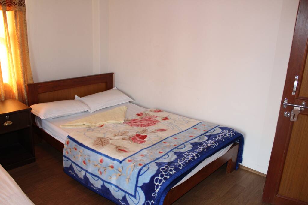 Bed room
