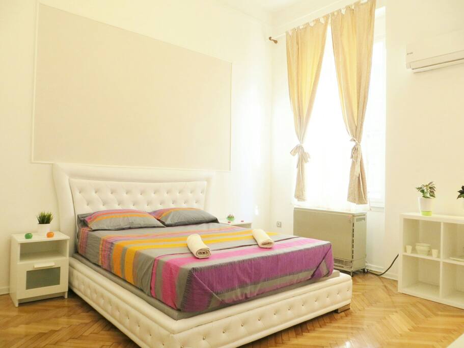 Apartment 1.