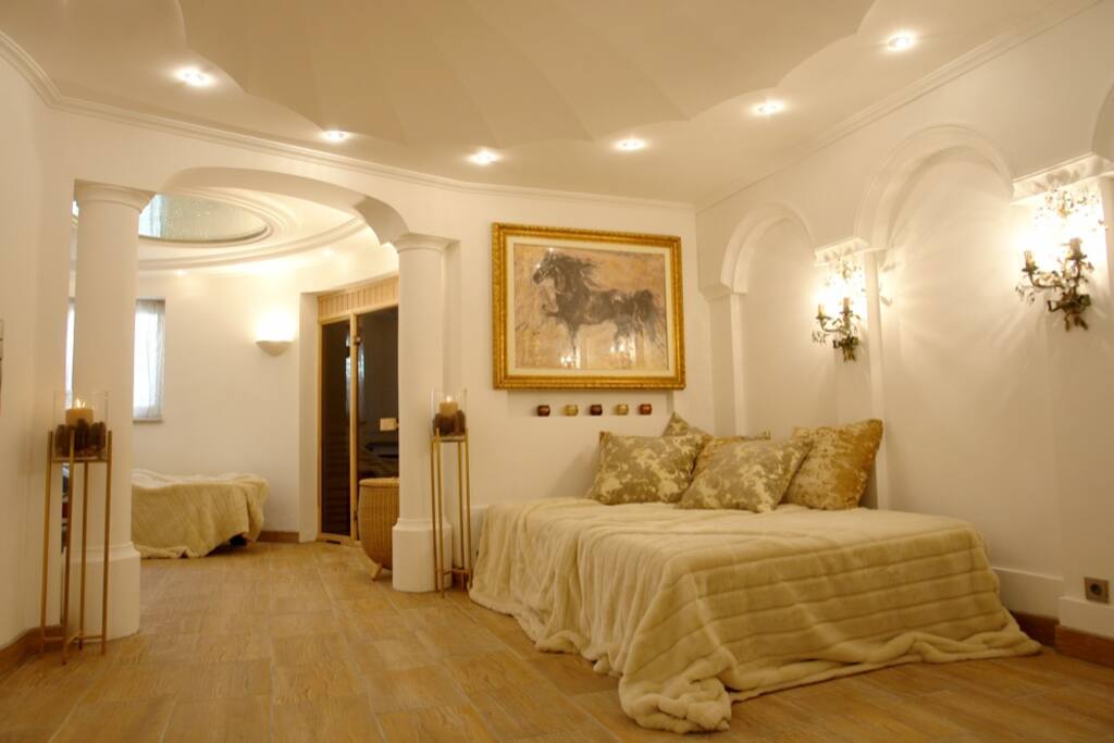 The luxury bedroom with sauna