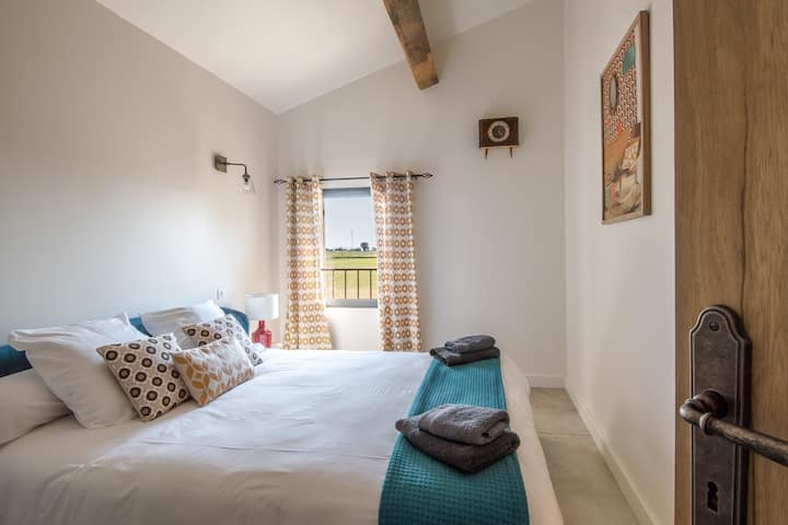 غرفة في الطابق العلوي