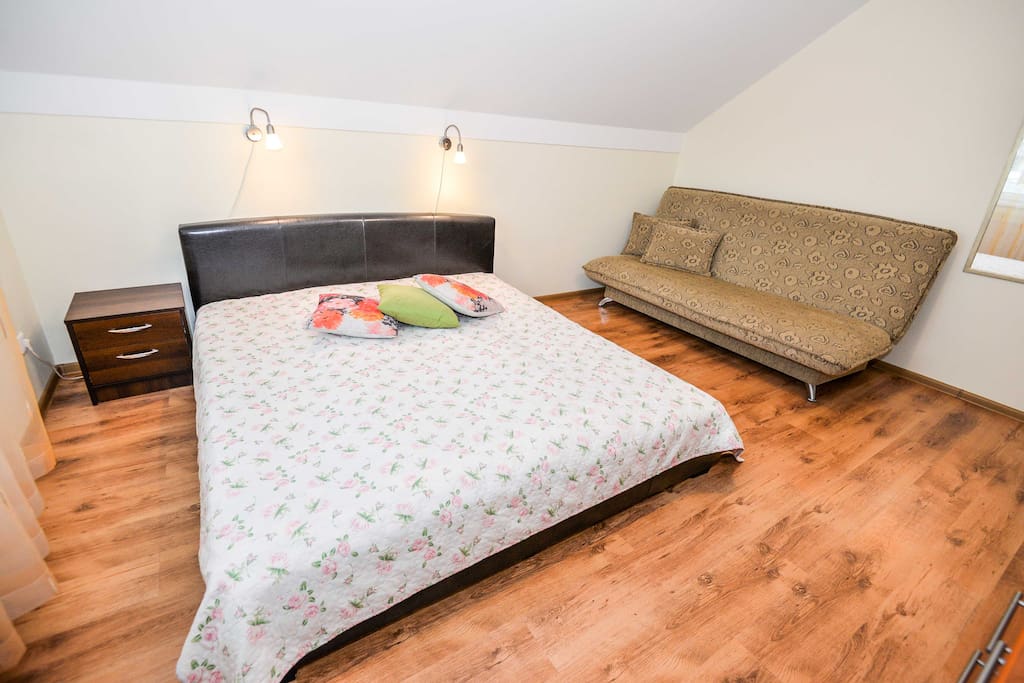 Bedroom 1 (double bed and sofa-bed)
