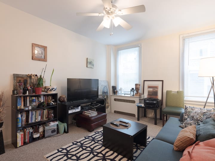 Spacious 3 Brm Roland Park Apt Near Hopkins - Towson University, Towson