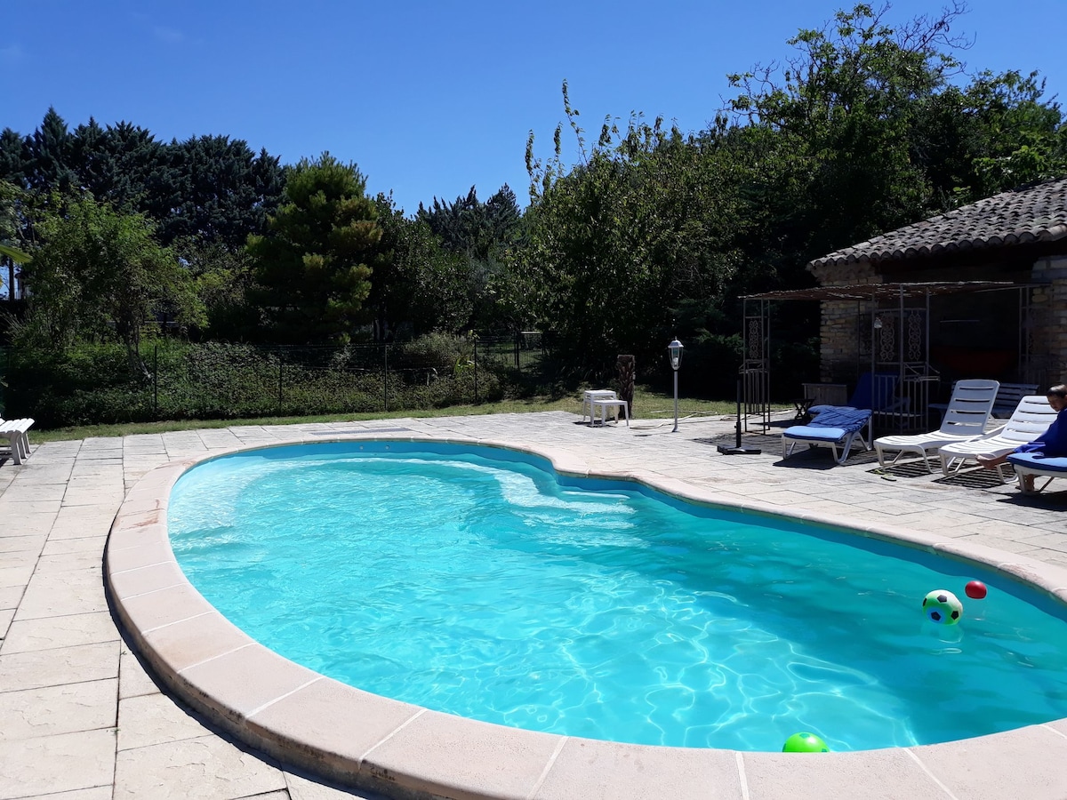 Top performing Airbnb: South Ardèche gite with pool and playground in Diocèse De Viviers