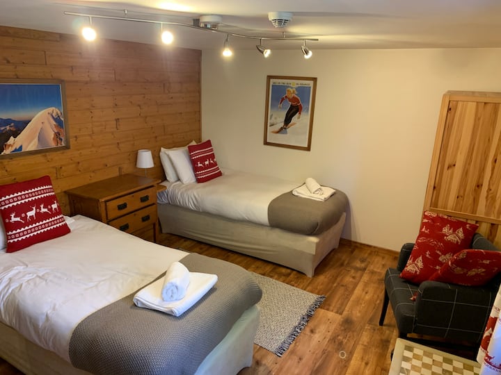 Spavaća soba 1 na donjem katu