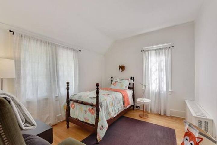 Historic Pillsbury Estate gallery image 4