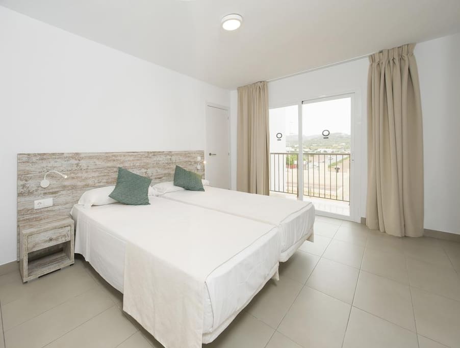 Bedroom example (2/3 guests apartment)