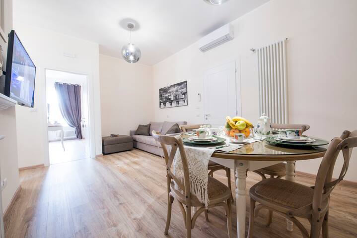 Romantic House for Family or Group gallery image 3