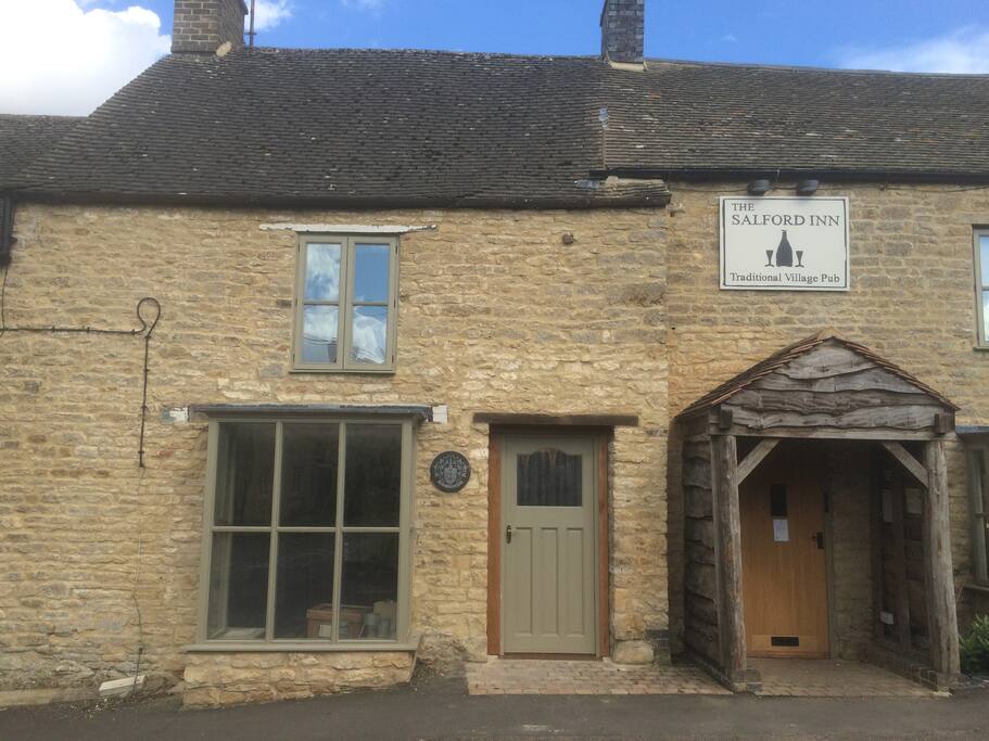 Middle Cottage