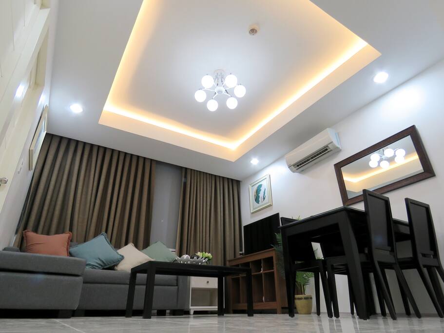Elegant adjustable lighting