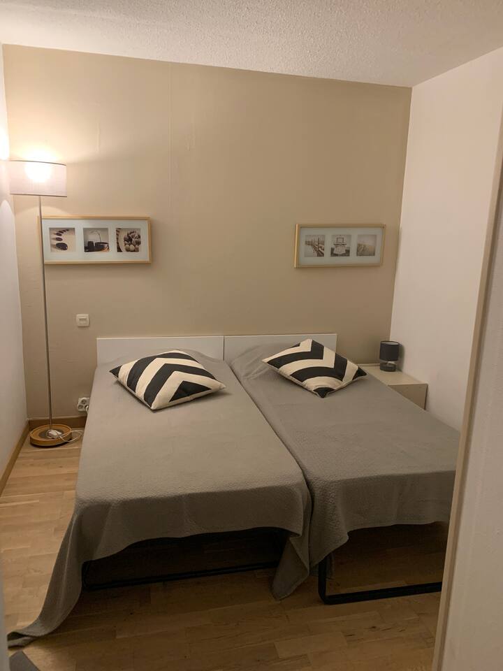 חדר שינה 3 - 2 מיטות 90 X 200