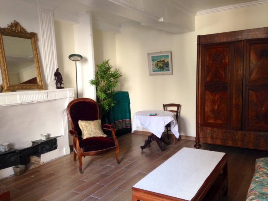 Main Living room - Grand Salon
