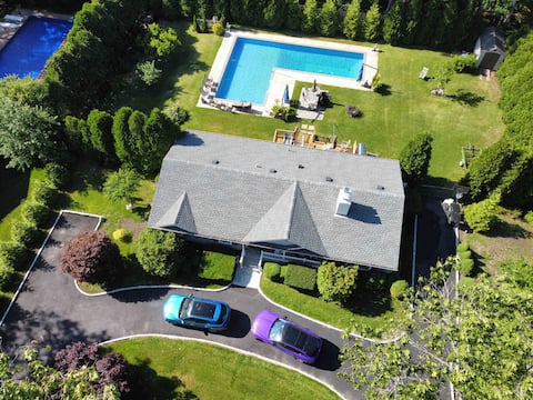 3 bedroom house with heated, salt water pool
