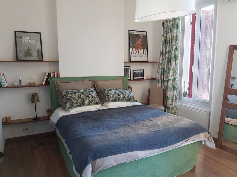 chambre avec lit 160X200