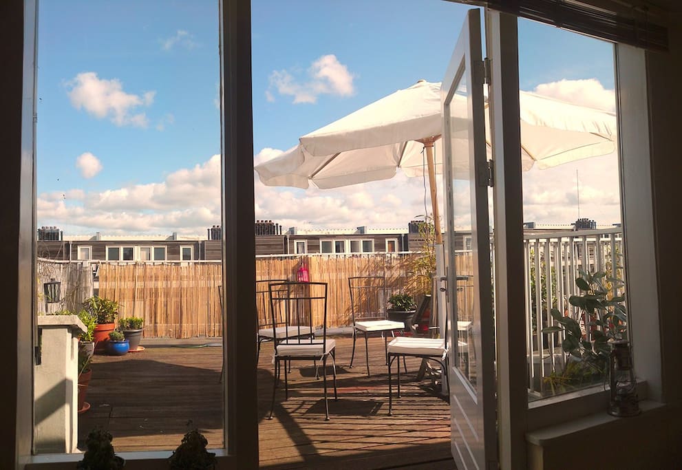 connection to roof terrace