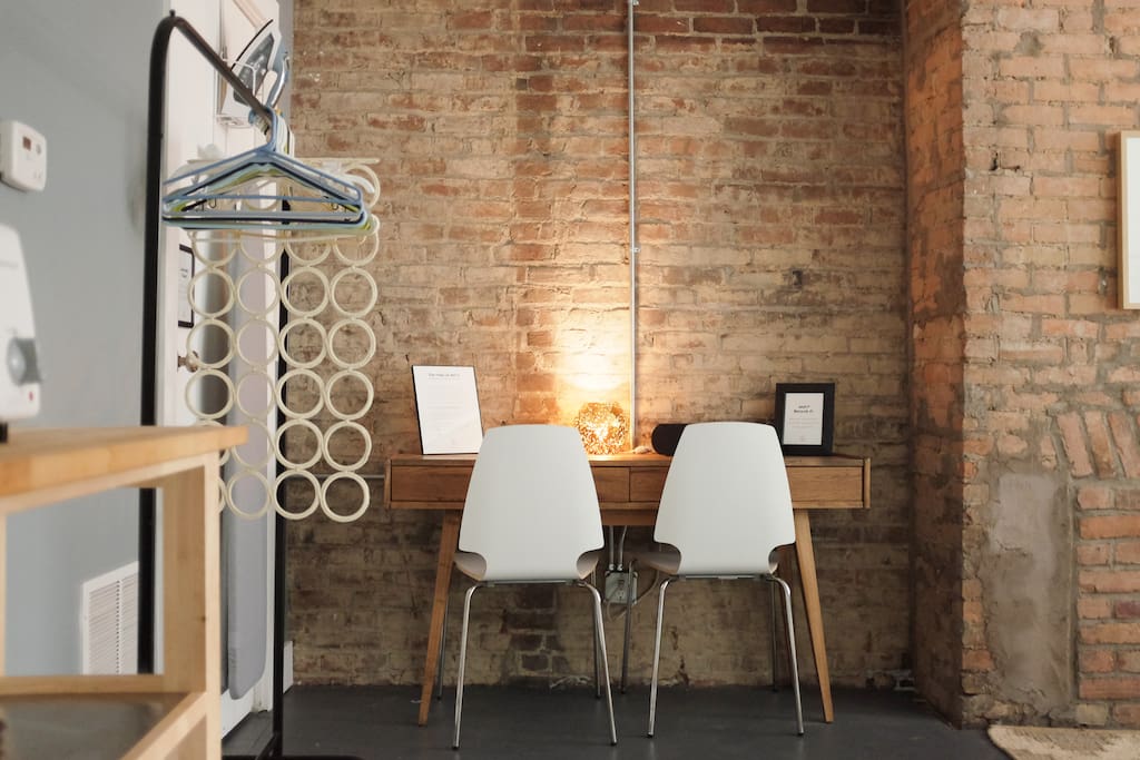 Here's where you can sit to write your next novel/yelp review.