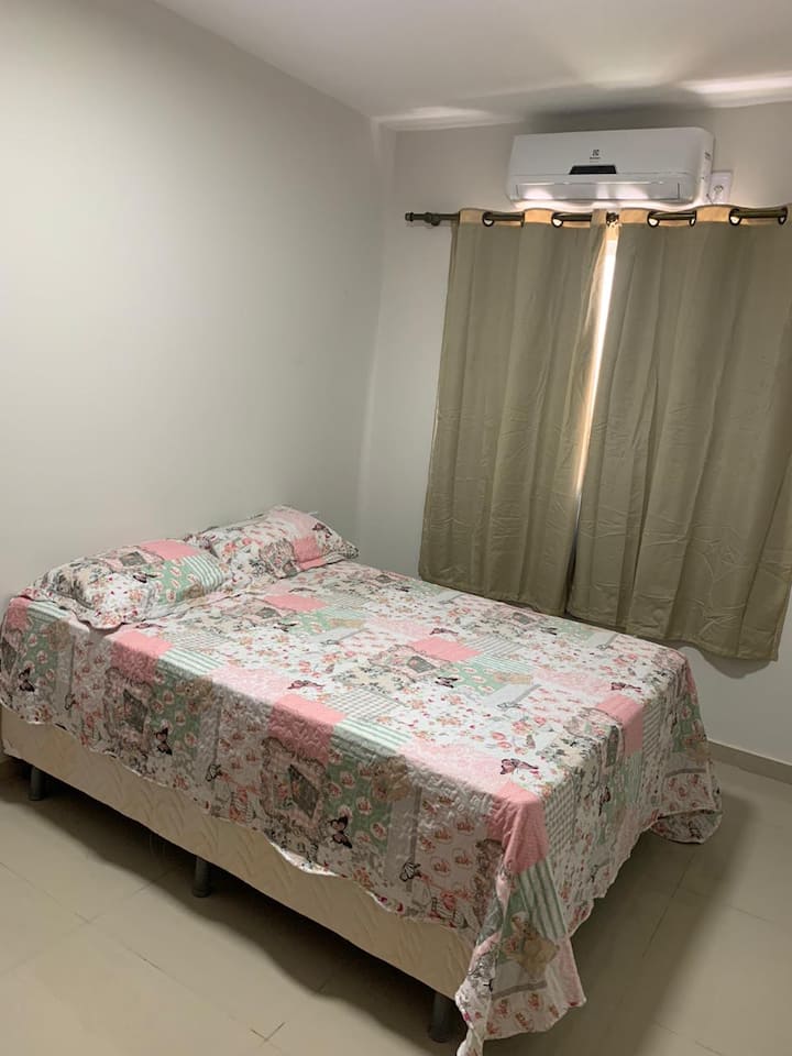 غرفة النوم 2