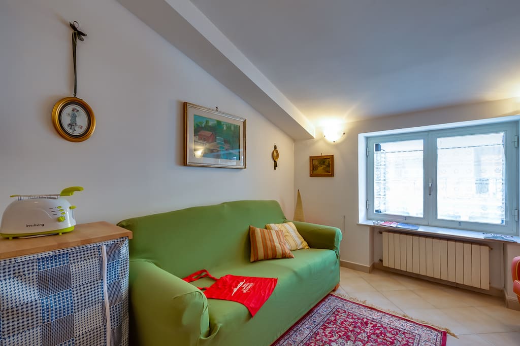 Livingroom with sofabed